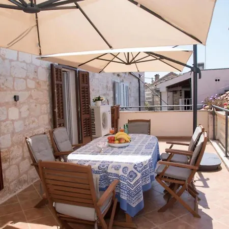 Body & Soul Hvar Holiday *